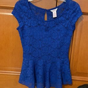 Blue Lace Candies Small top